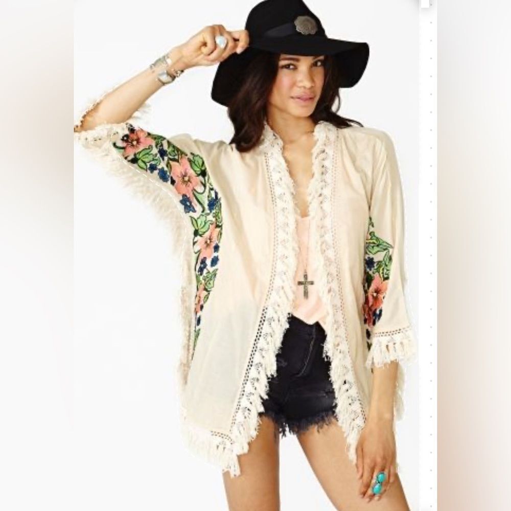 Signature8 Cream Floral Fringe Cardigan